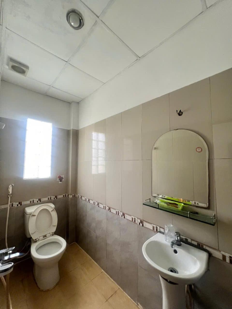 Khach San Doan Gia Aparthotel Πόλη Χο Τσι Μινχ Εξωτερικό φωτογραφία